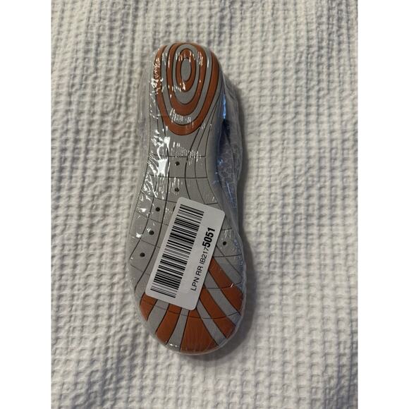 NWT White Orange Water Shoes Beach Resort Pool Vacation - Picture 1 of 4